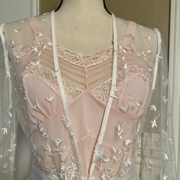 Le Rose Maya Robe - Picture 4 of 14